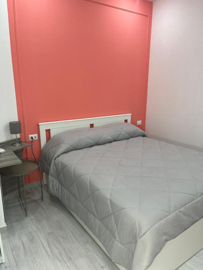 나폴리 Sogni Di Chiaia B&B 외부 사진